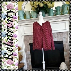NWOT Relativity blouse size XL
